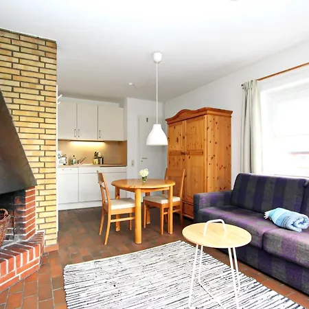 Haus Atlantis, Kaminwohnung 1